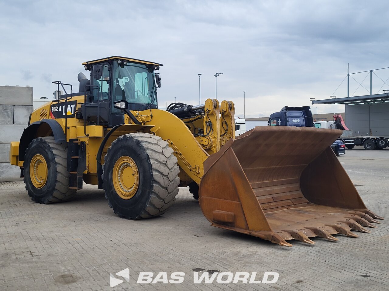 Other : Caterpillar 982 M Chargeuse sur pneus