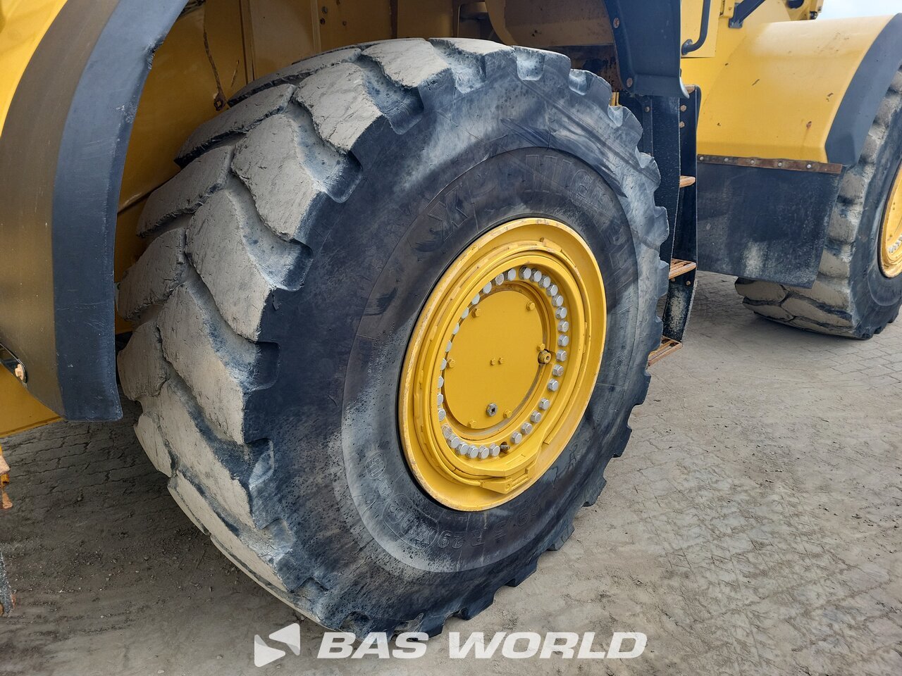 Other : Caterpillar 982 M Chargeuse sur pneus