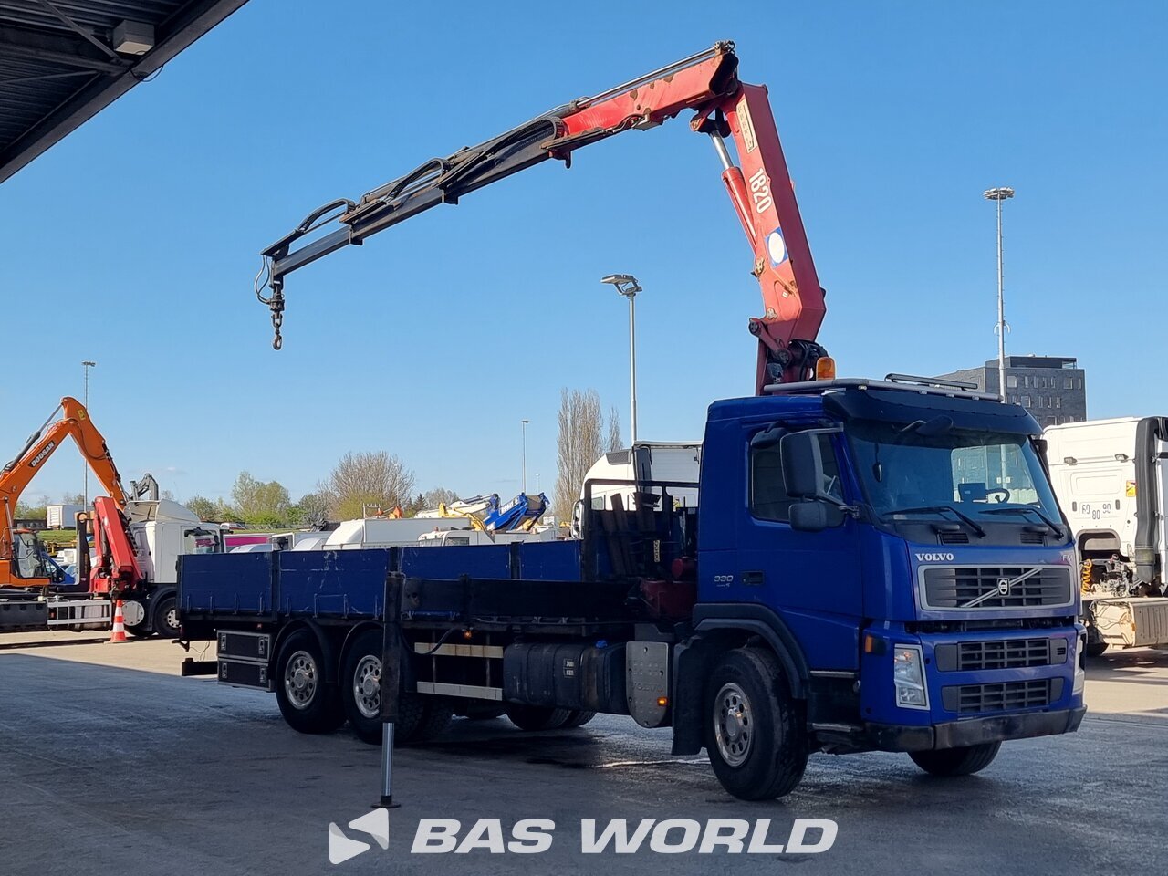 Other : Volvo FM 330 6X2 Camion plateaux