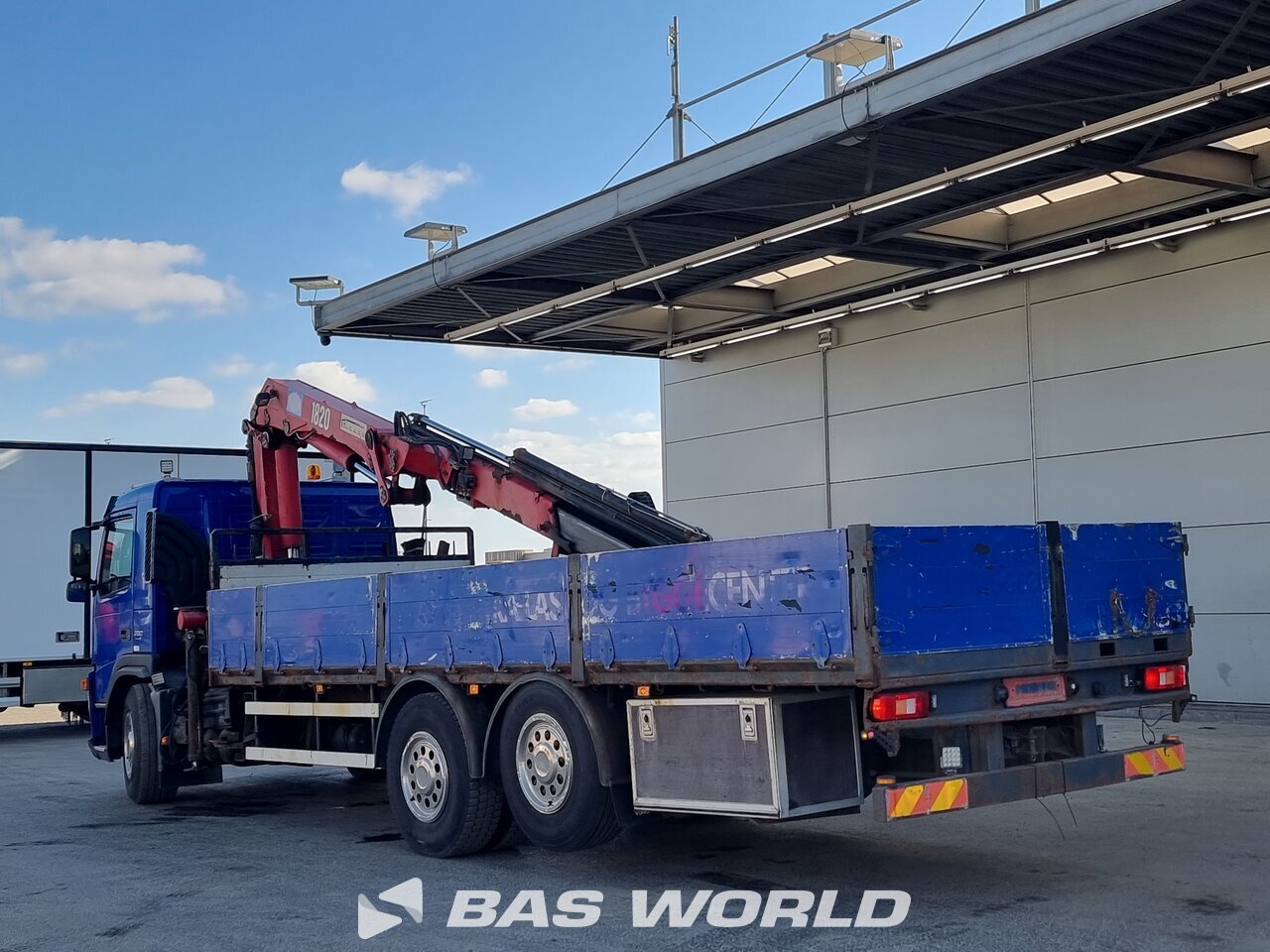 Other : Volvo FM 330 6X2 Camion plateaux