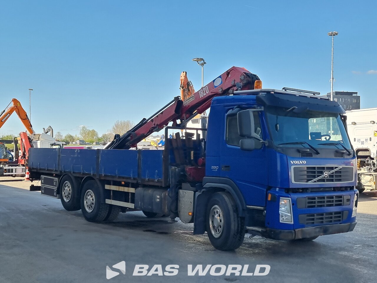 Other : Volvo FM 330 6X2 Camion plateaux