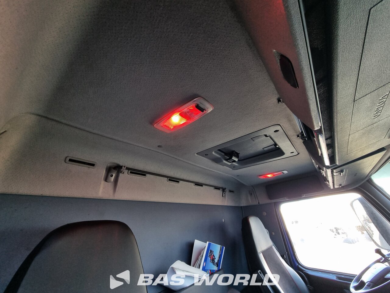 Other : Volvo FM 330 6X2 Camion plateaux