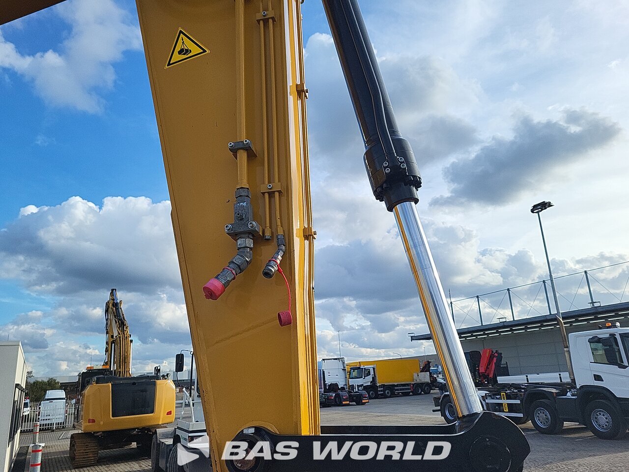 Other : Sany SY215 C Pelle sur chenilles
