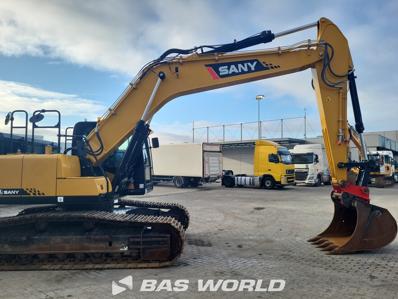 Other : Sany SY215 C Pelle sur chenilles