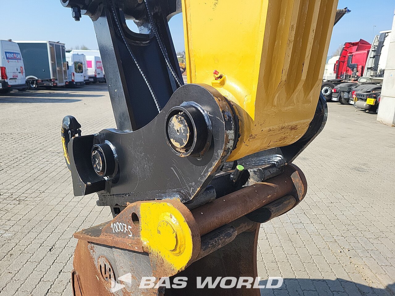 Other : Sany SY265 C LC Pelle sur chenilles