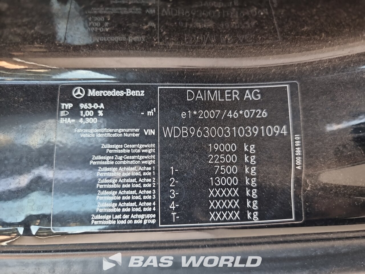 Other : Mercedes Antos 1824 4X2 Van Berkum Carrosseries fourgons
