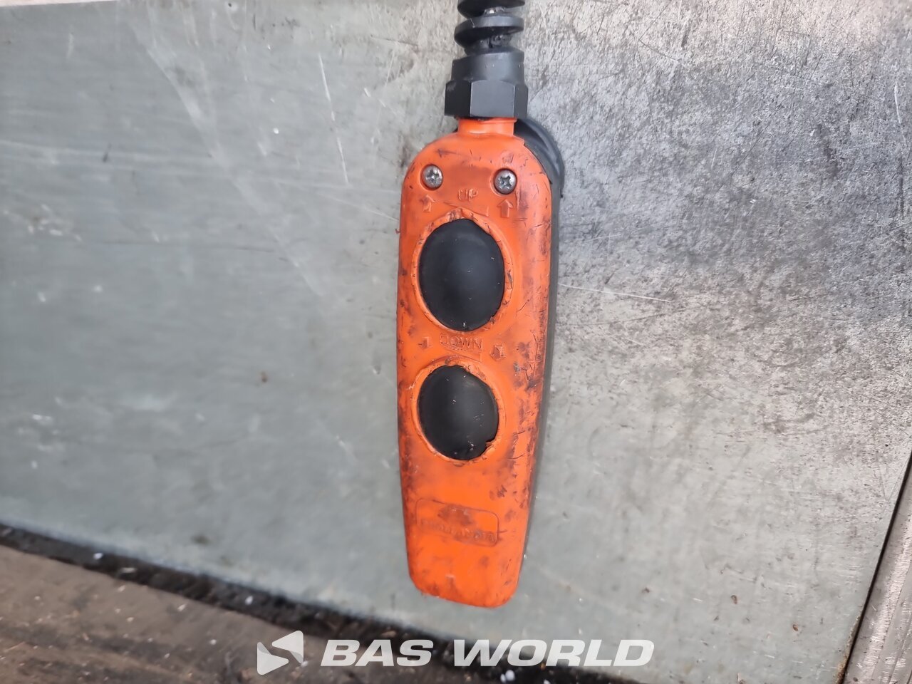 Other : Mercedes Antos 1824 4X2 Van Berkum Carrosseries fourgons