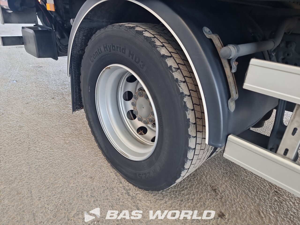 Other : Mercedes Antos 1824 4X2 Van Berkum Carrosseries fourgons