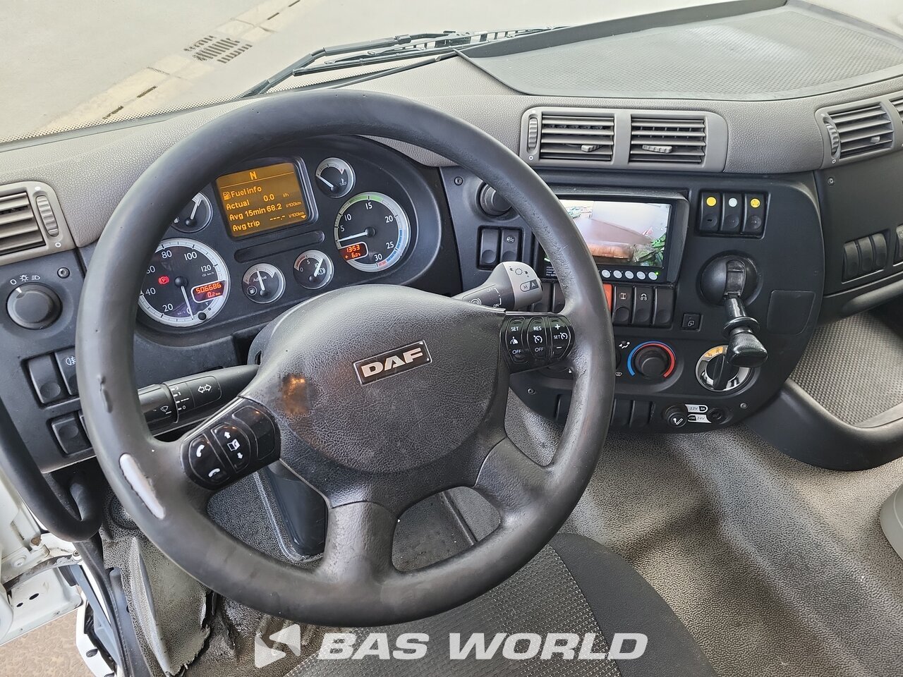 Other : DAF CF75.250 6X2 GeesinkNorba GPM III v 20H25 GEC Camion d'ordures