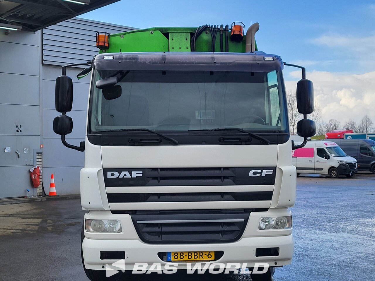 Other : DAF CF75.250 6X2 GeesinkNorba GPM III v 20H25 GEC Camion d'ordures