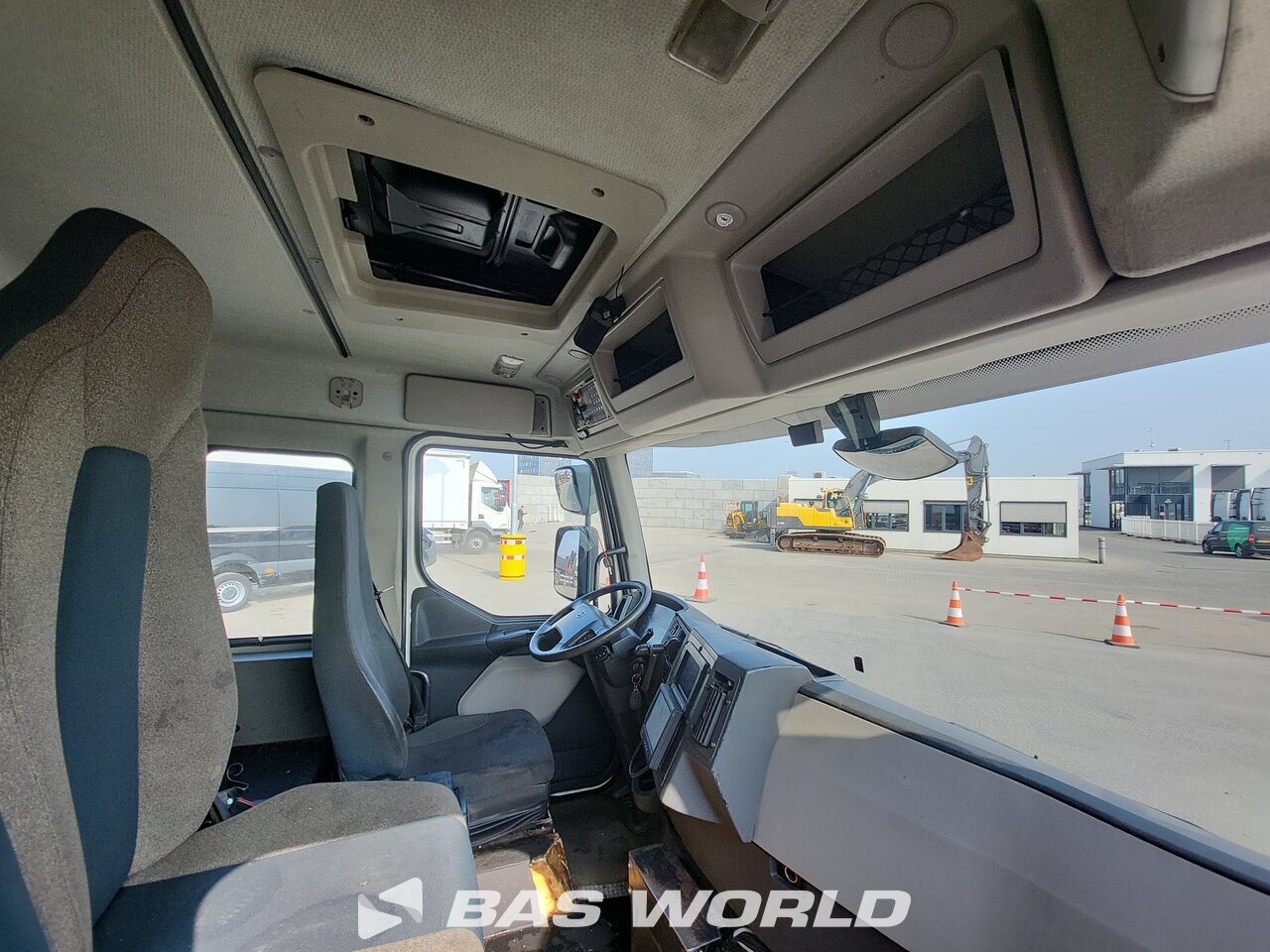 Other : Volvo FE 300 6X2 Geesink Norba Type: GPM III v 20H25 Split II Camion d'ordures