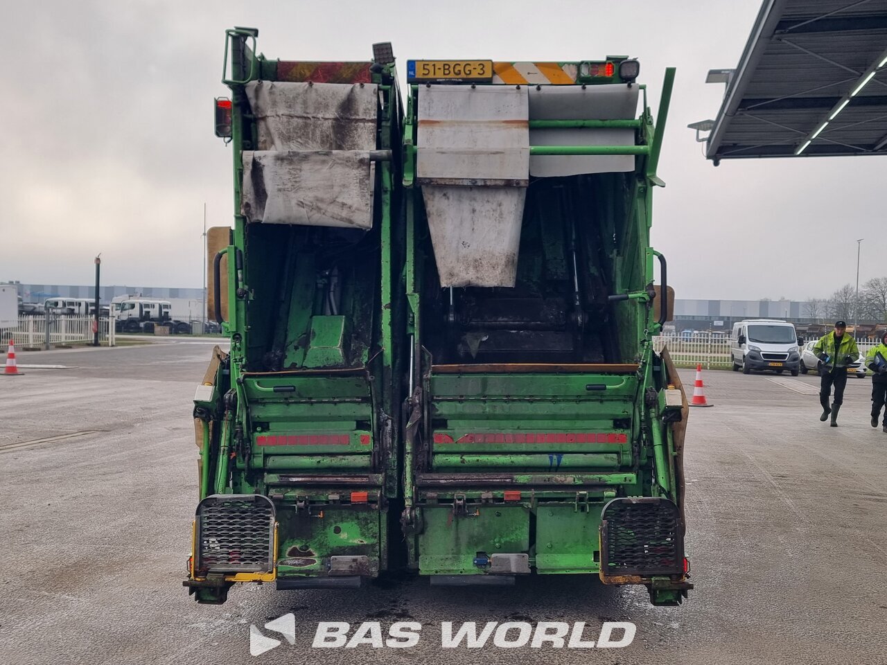 Other : Volvo FE 320 6X2 MOL Cy. NV Type: Pusher IID CB DUAL IID Camion d'ordures