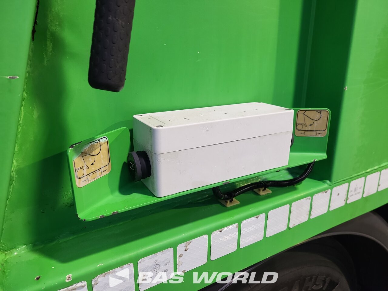 Other : Volvo FE 320 6X2 MOL type Pusher IID CB DUAL IID Camion d'ordures