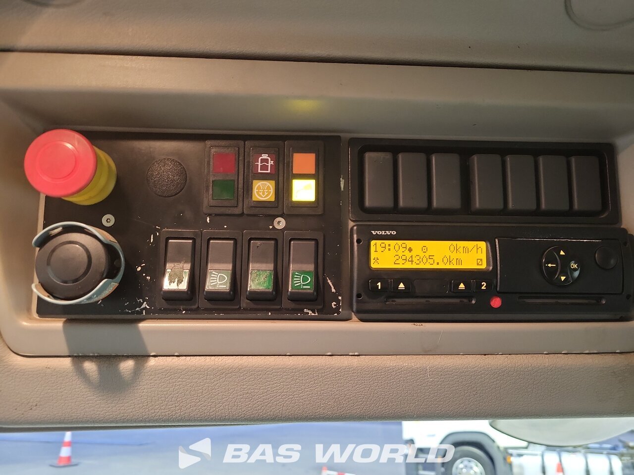 Other : Volvo FE 320 6X2 MOL type Pusher IID CB DUAL IID Camion d'ordures