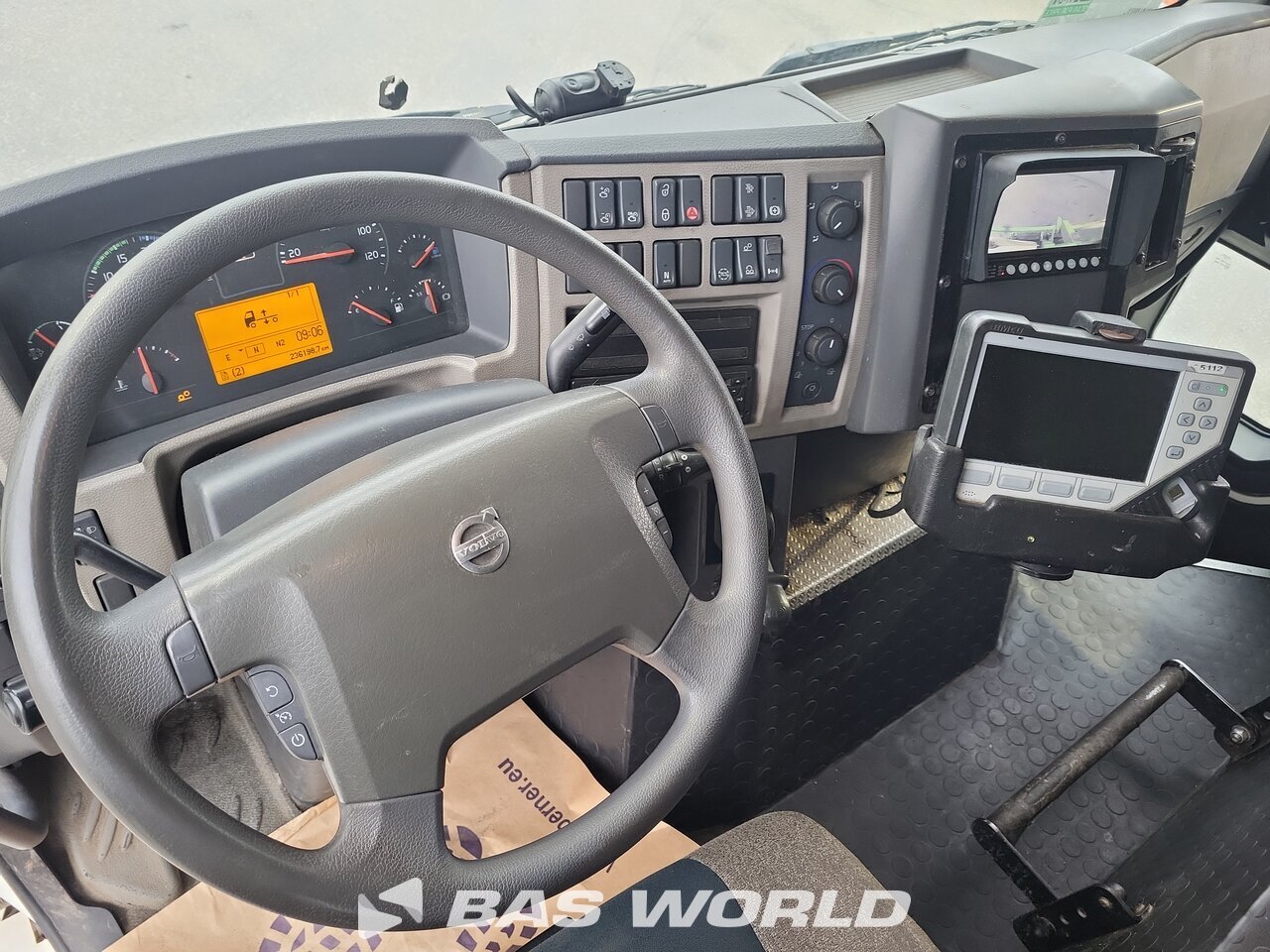 Other : Volvo FE 320 6X2 Mol Type: Pusher IID CB DUAL IID Camion d'ordures