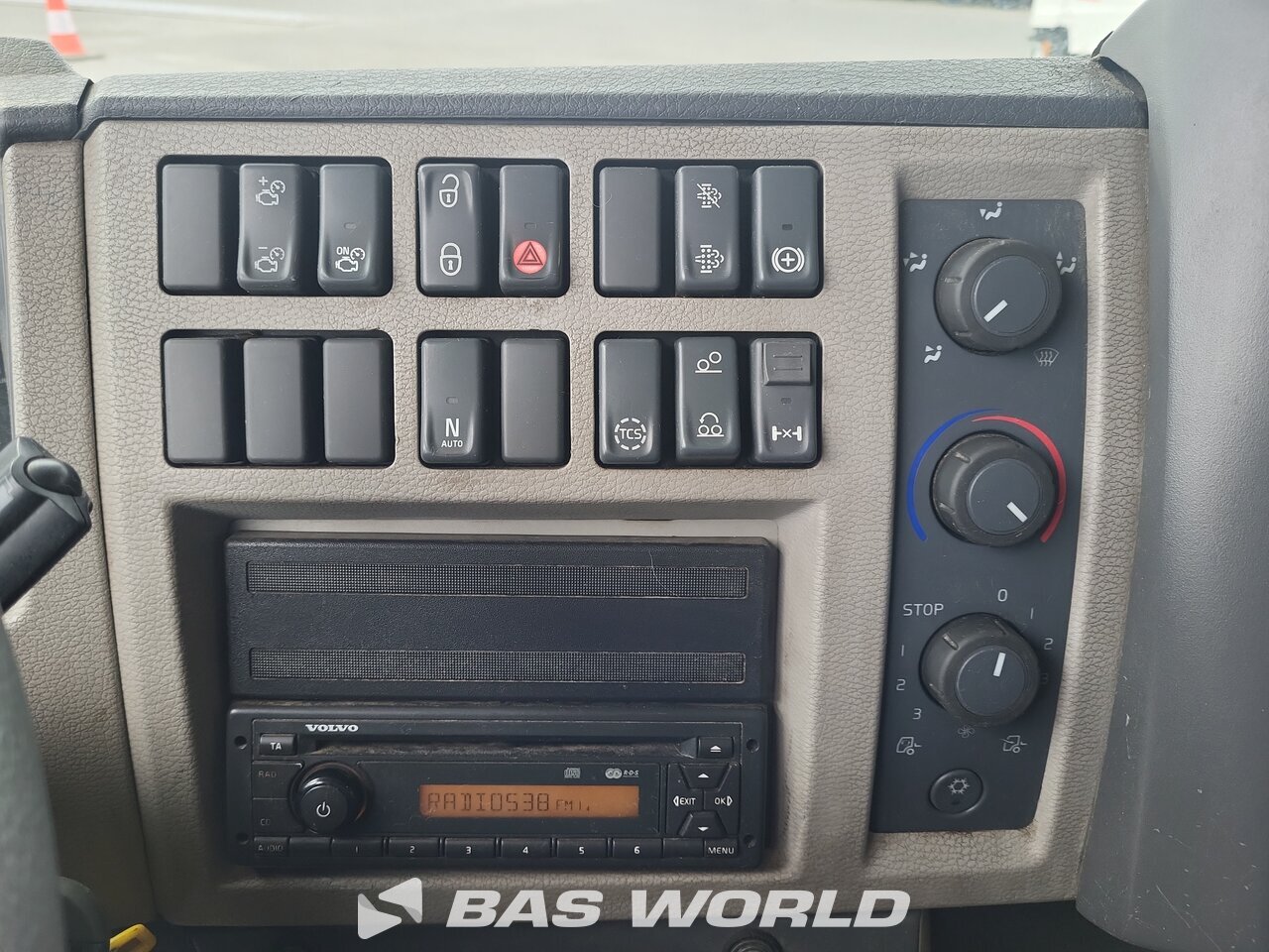 Other : Volvo FE 320 6X2 Mol Type: Pusher IID CB DUAL IID Camion d'ordures