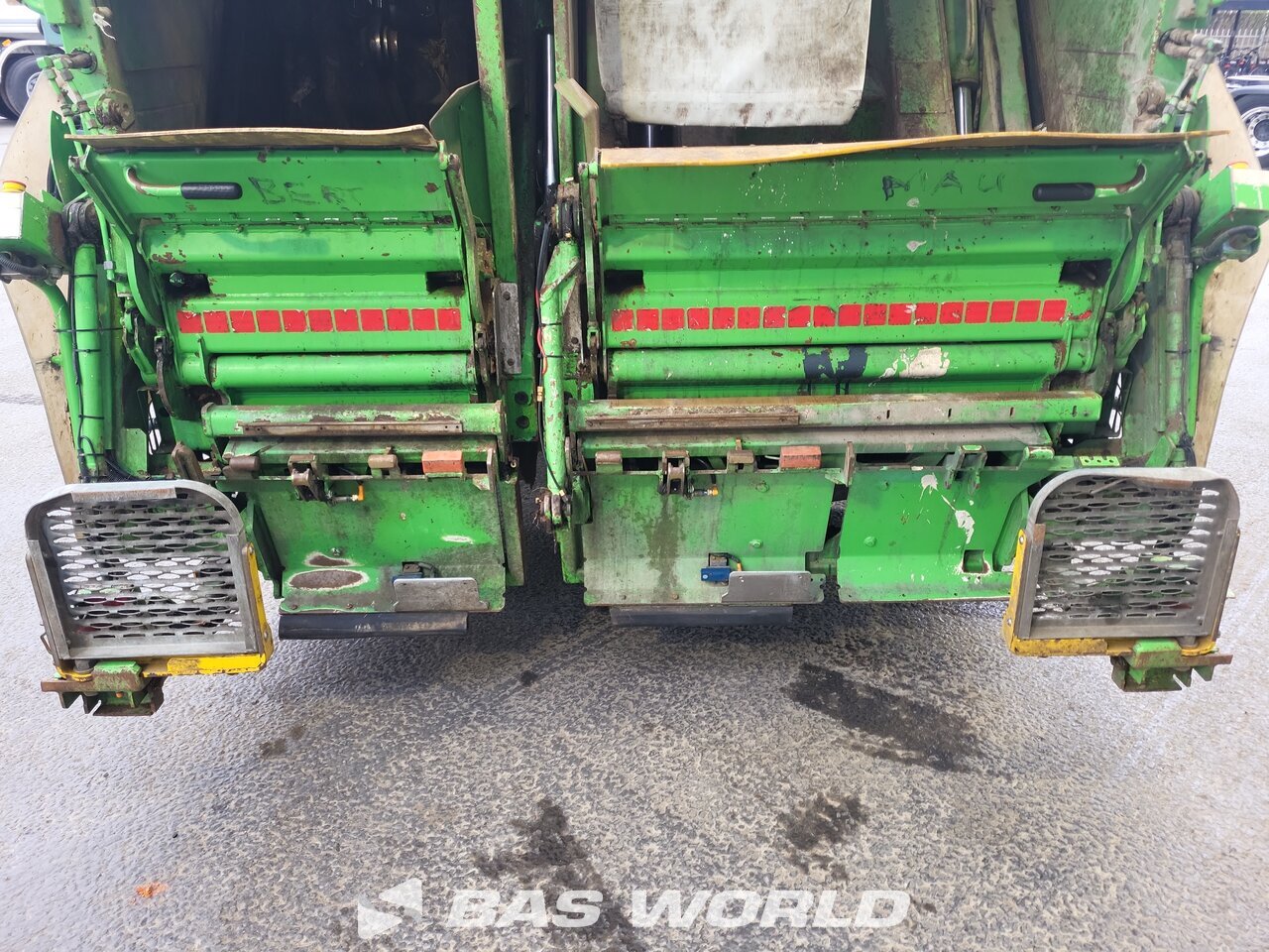 Other : Volvo FE 320 6X2 Mol Type: Pusher IID CB DUAL IID Camion d'ordures