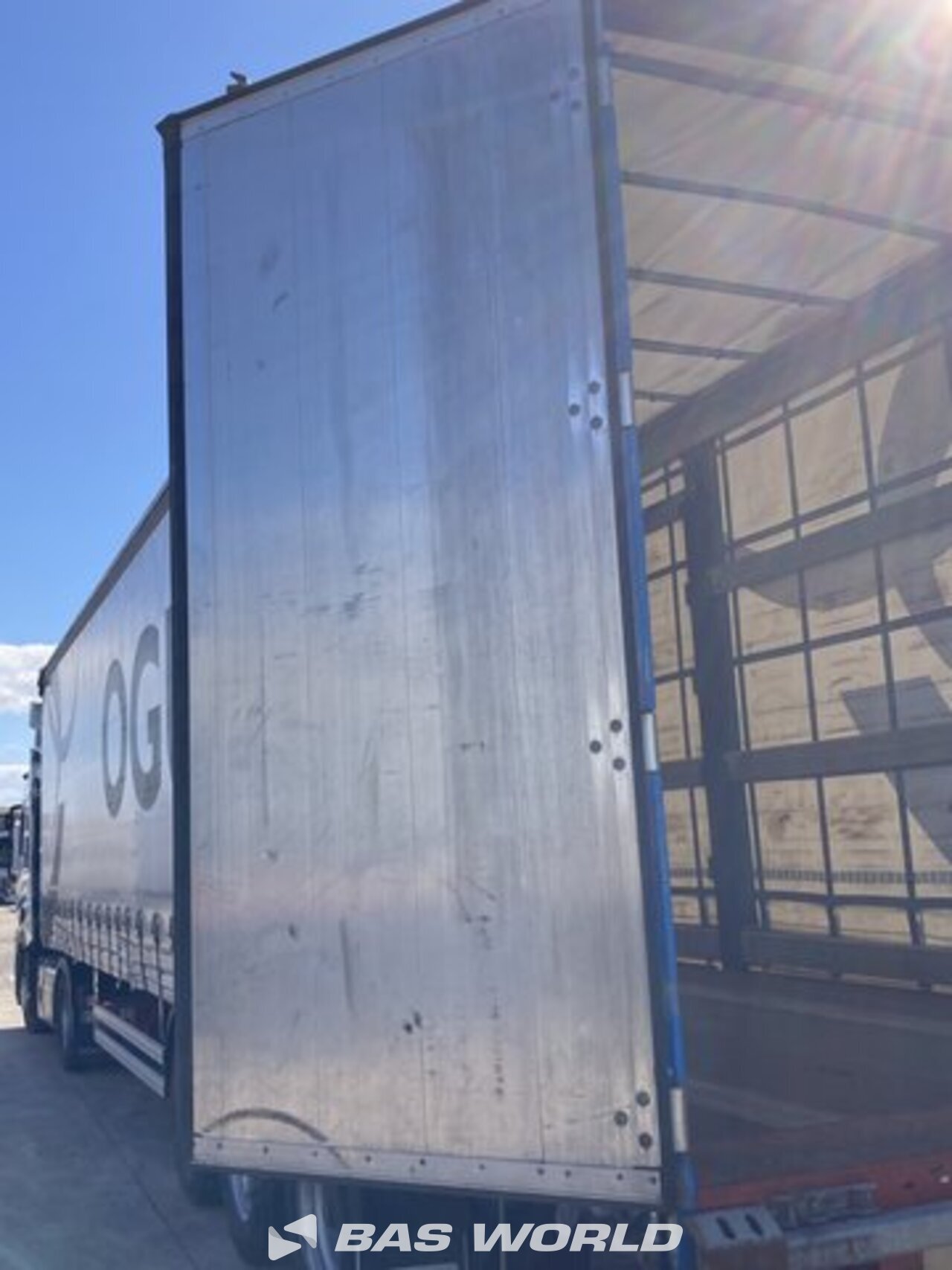 Other : Lecitrailer Semi-remorques rideaux coulissants