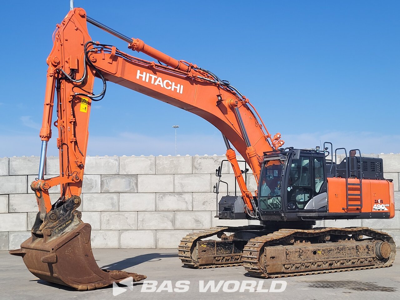 Hitachi ZX490 LCH -6 raupenbagger - BAS World