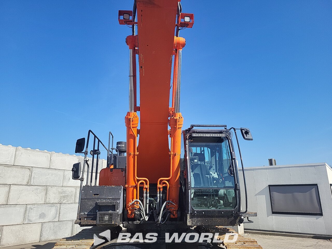 Hitachi ZX490 LCH -6 raupenbagger - BAS World