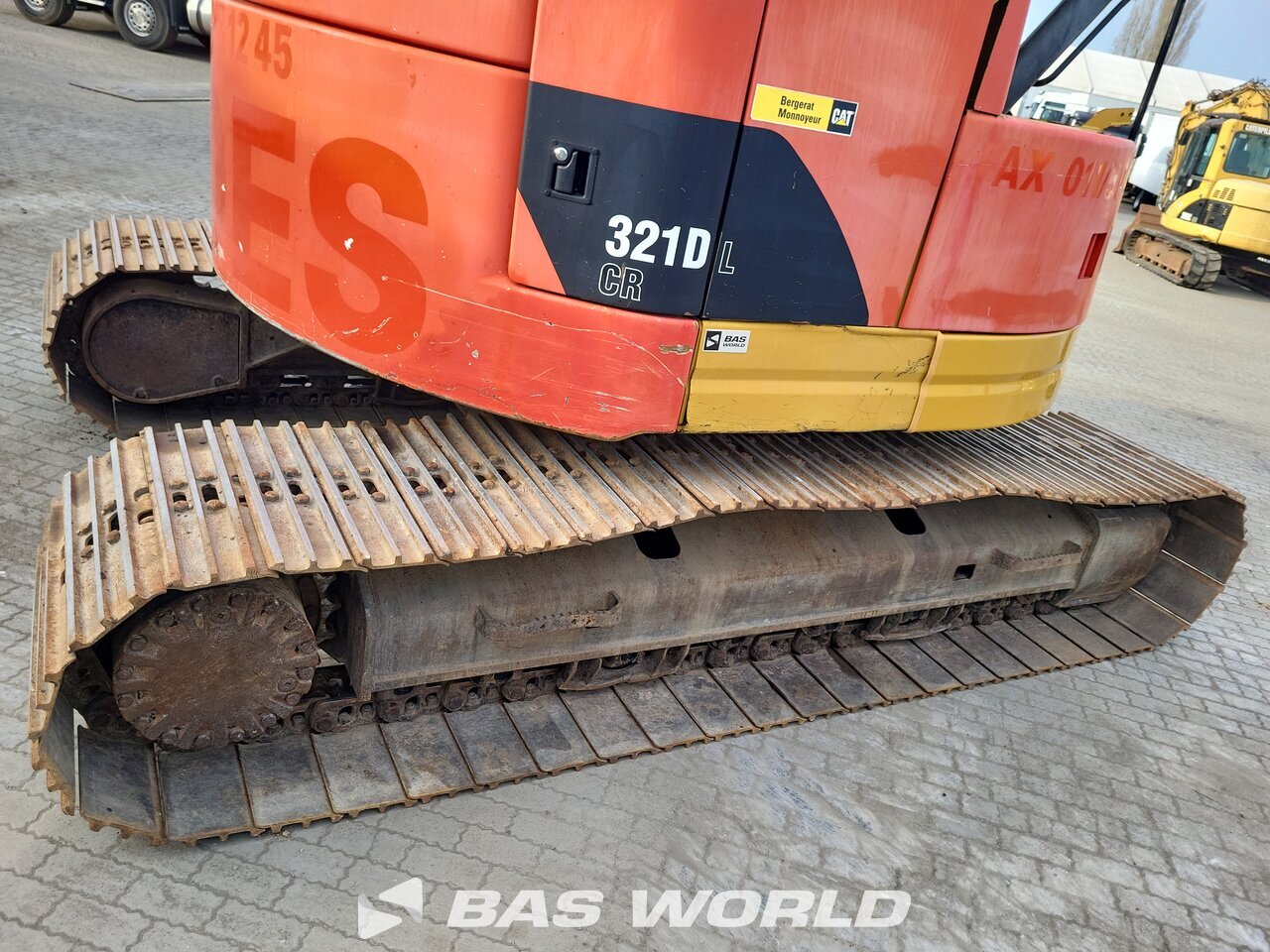 Other : Caterpillar 321 D Pelle sur chenilles