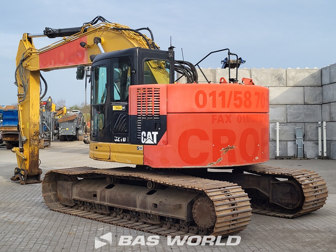Other : Caterpillar 321 D Pelle sur chenilles