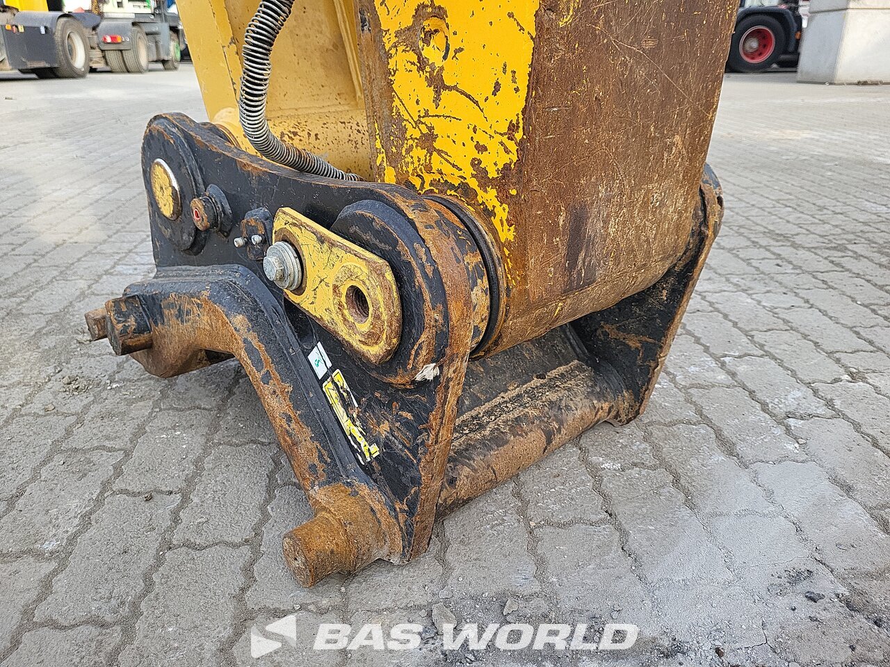 Other : Caterpillar 321 D Pelle sur chenilles