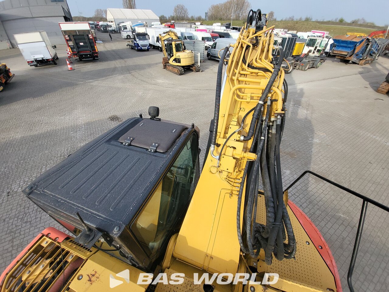 Other : Caterpillar 321 D Pelle sur chenilles