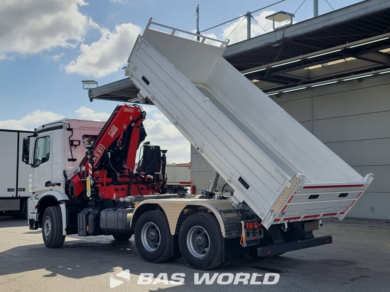 Other : Mercedes Arocs 3348 6X4 Pavic Camion Benne