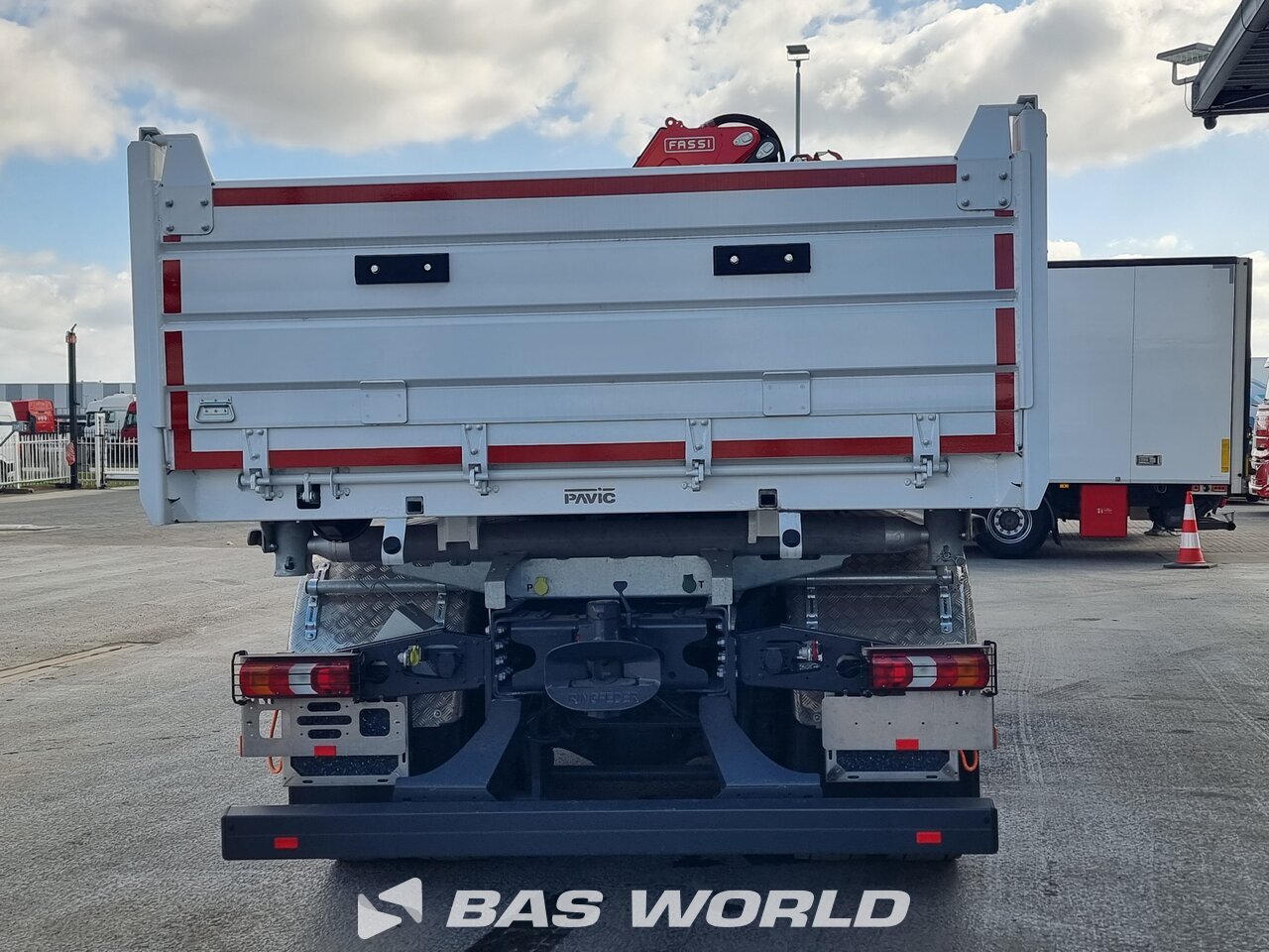 Other : Mercedes Arocs 3348 6X4 Pavic Camion Benne
