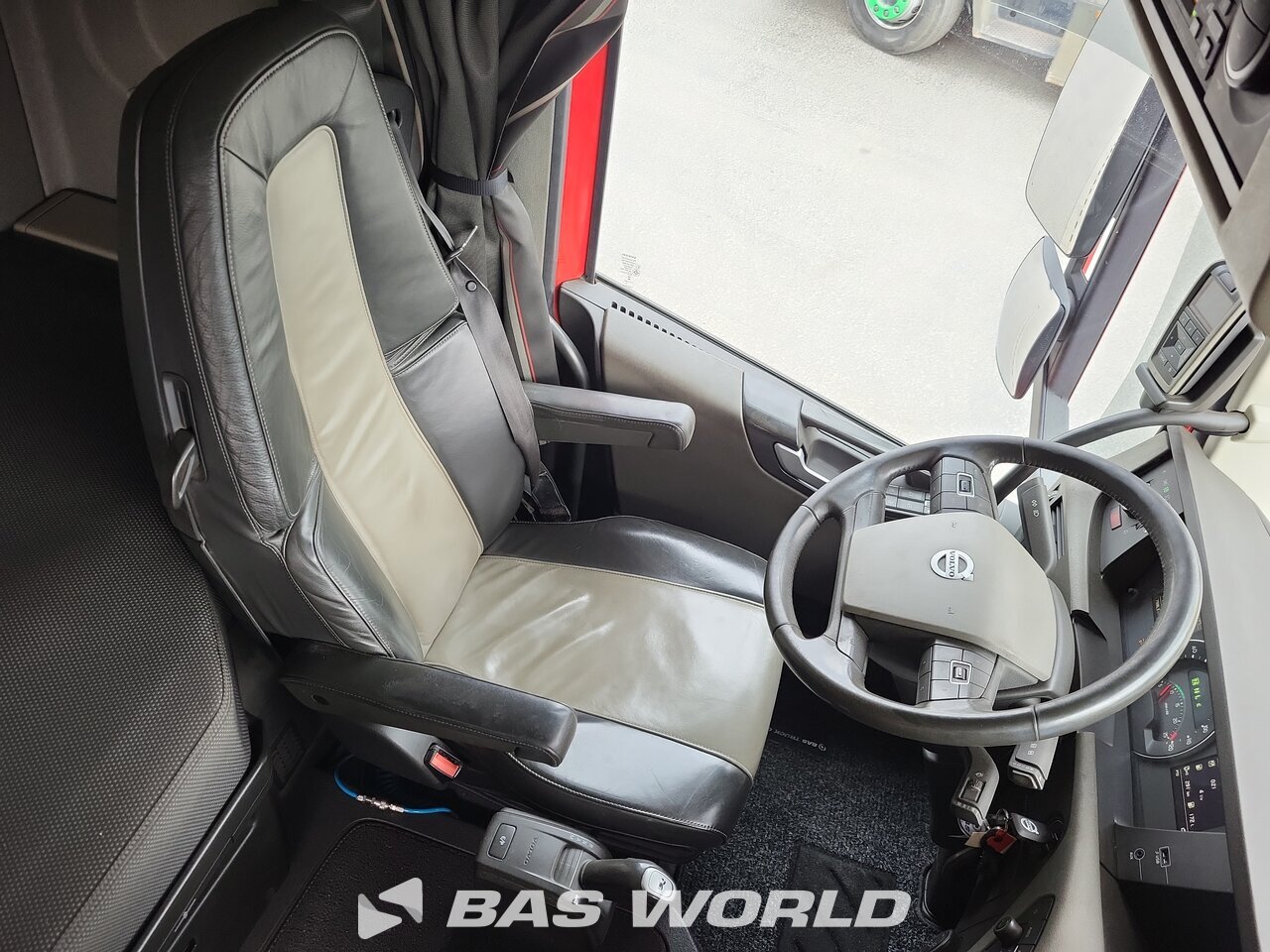 Other : Volvo FH 460 10X4 Fliegl ASA 7300 Camion Benne