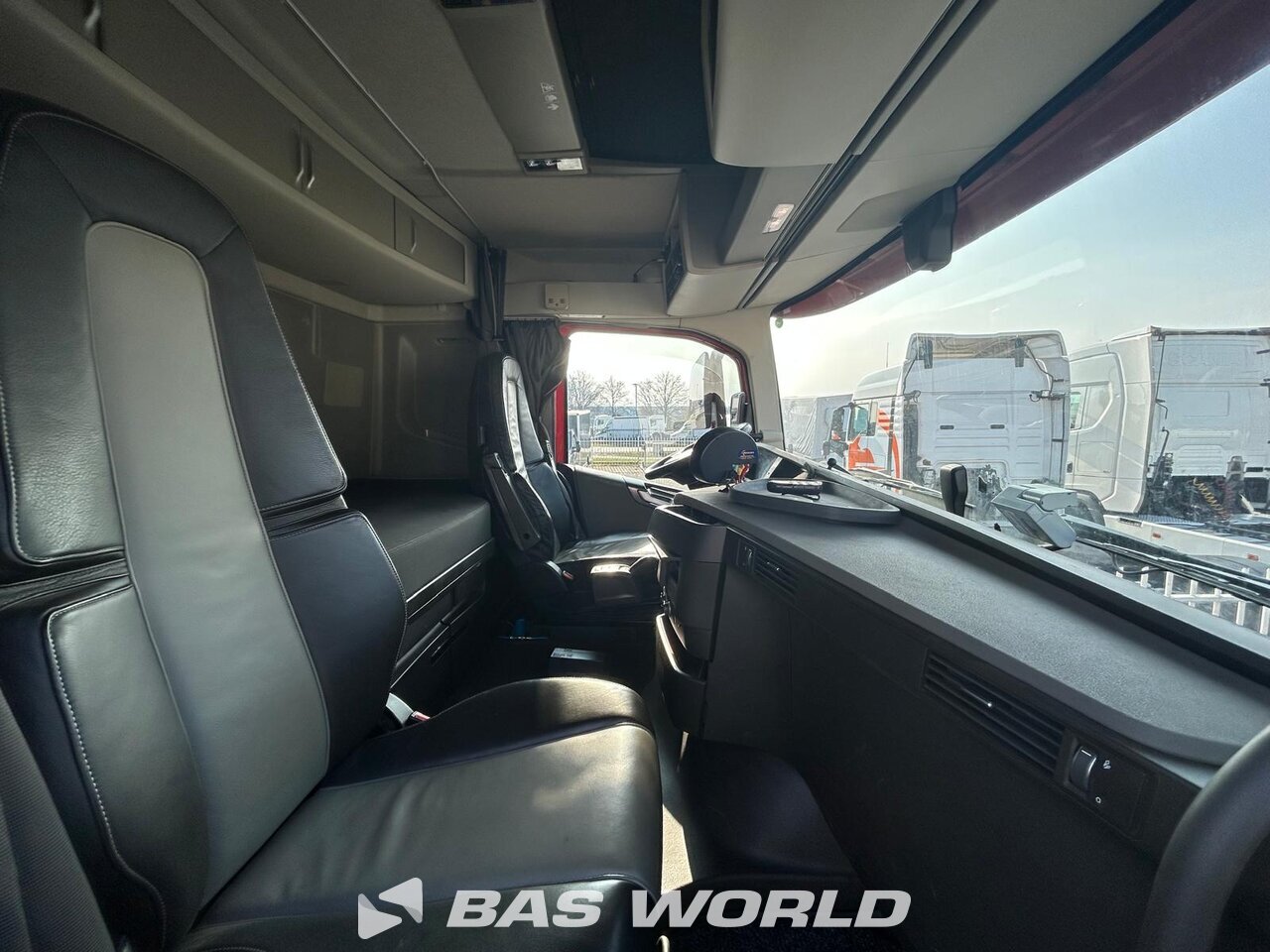 Other : Volvo FH 460 10X4 Fliegl ASA 7300 Camion Benne