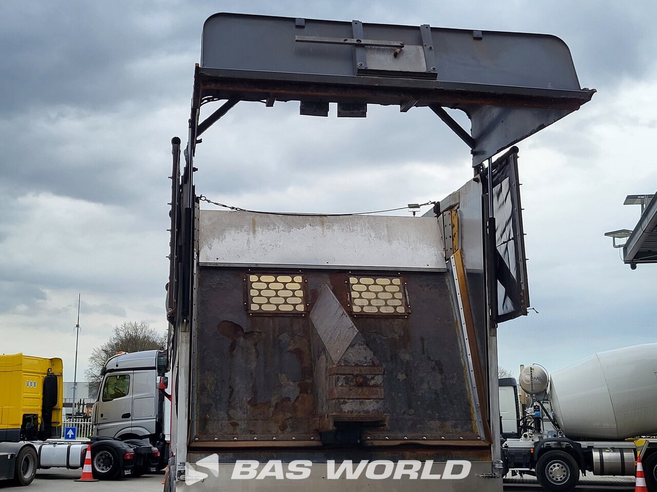 Other : Volvo FH 460 10X4 Fliegl ASA 7300 Camion Benne