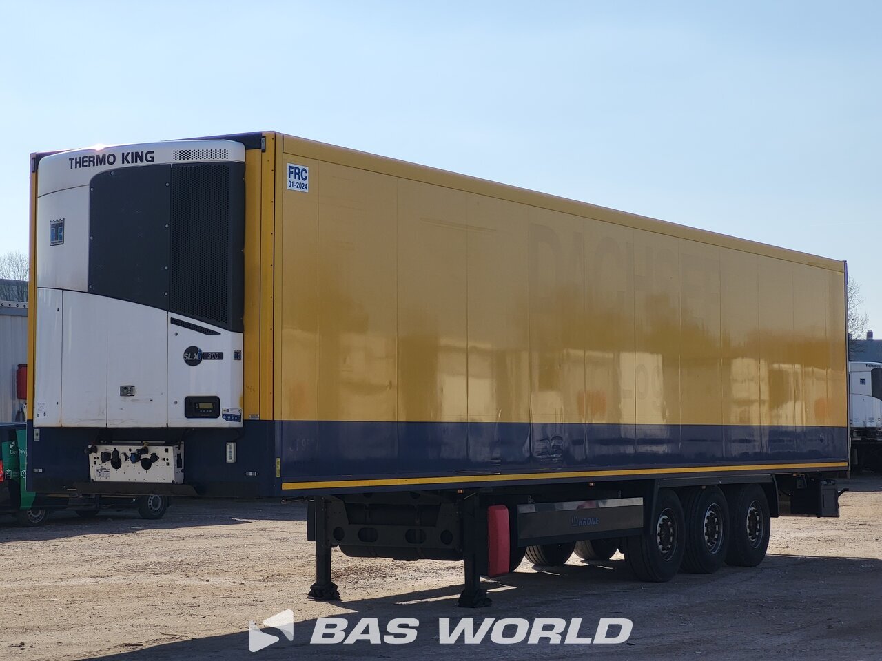 Front left : Krone Thermo King SLXi 300 Semi-remorque frigorifique