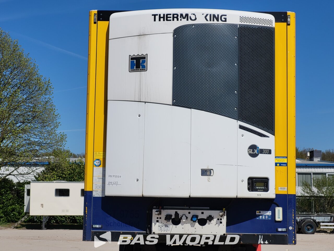 Front : Krone Semi-remorque frigorifique