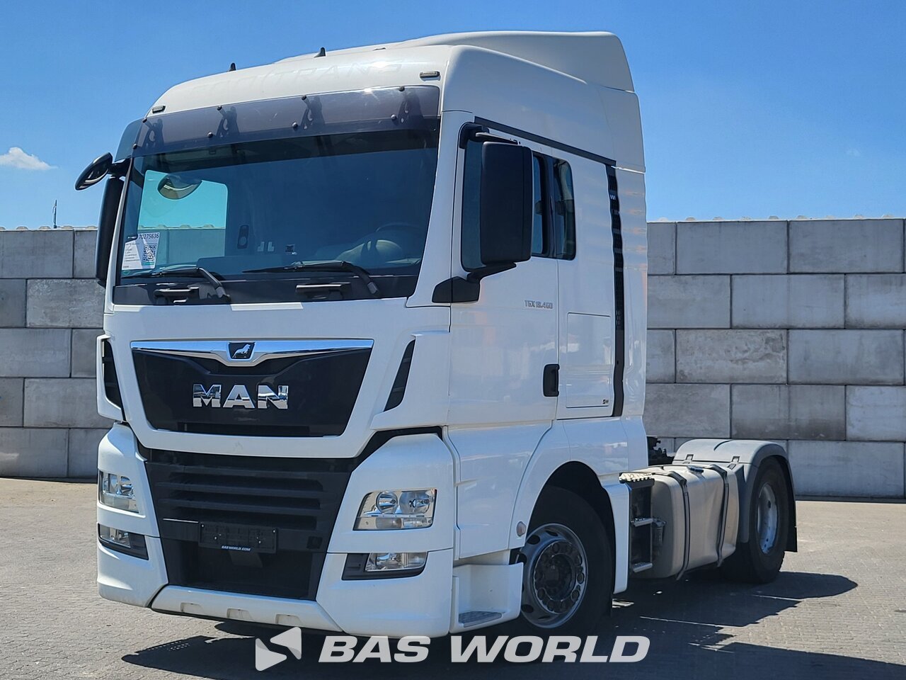 Front left : MAN TGX 18.460 4X2 Tracteur routier