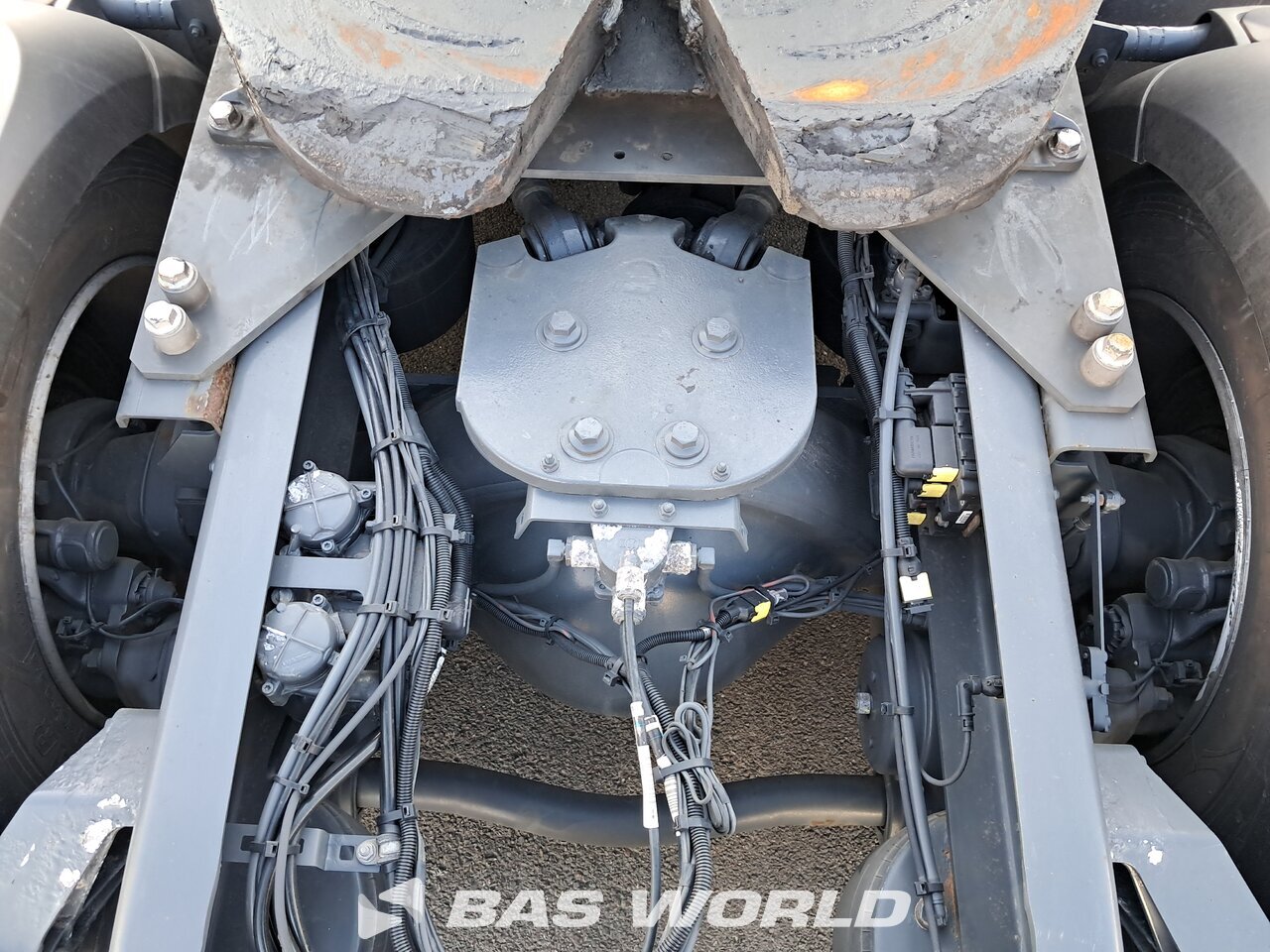 Rear axle : DAF XF 530 4X2 Tracteur routier