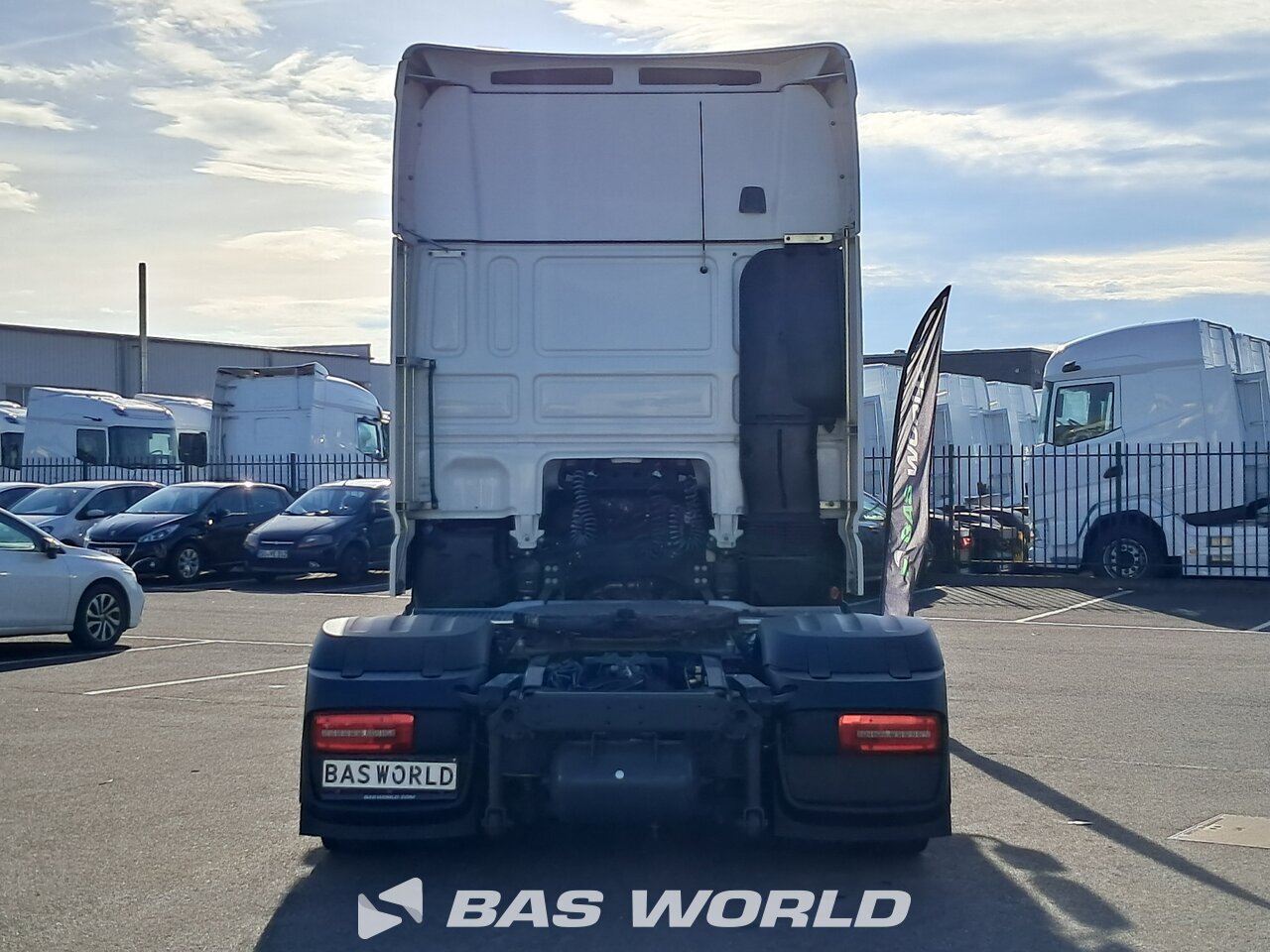 Back : DAF XF 530 4X2 Tracteur routier