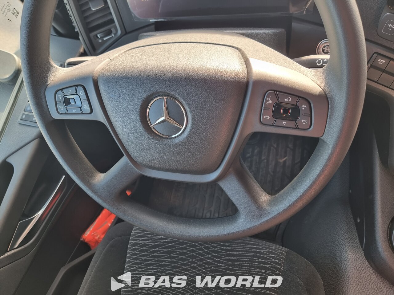 Other : Mercedes Arocs 3348 Caminhão Basculante