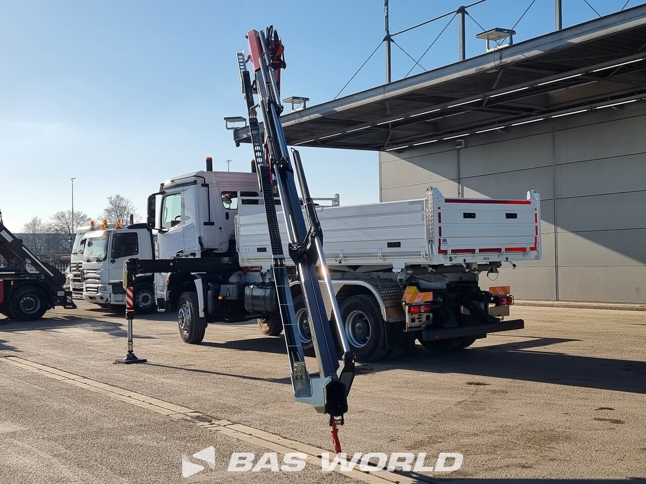 Other : Mercedes Arocs 3348 Caminhão Basculante