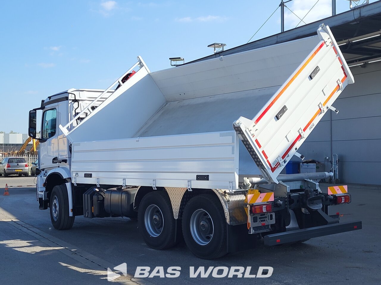Other : Mercedes Arocs 3348 6X4 Pavic Dreiseitenkipper Camion Benne