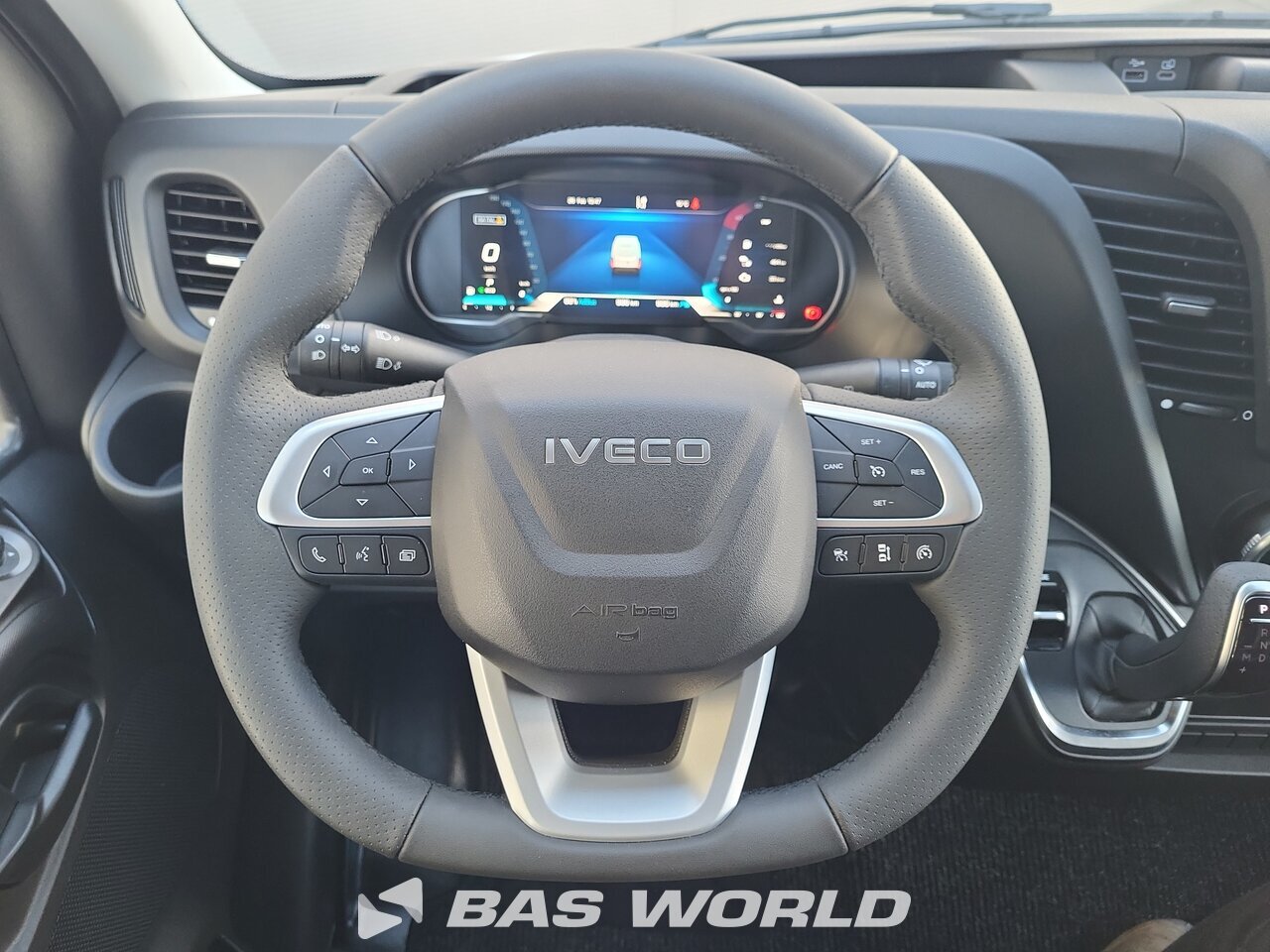 Other : Iveco Daily 35S18 Fourgons utilitaires