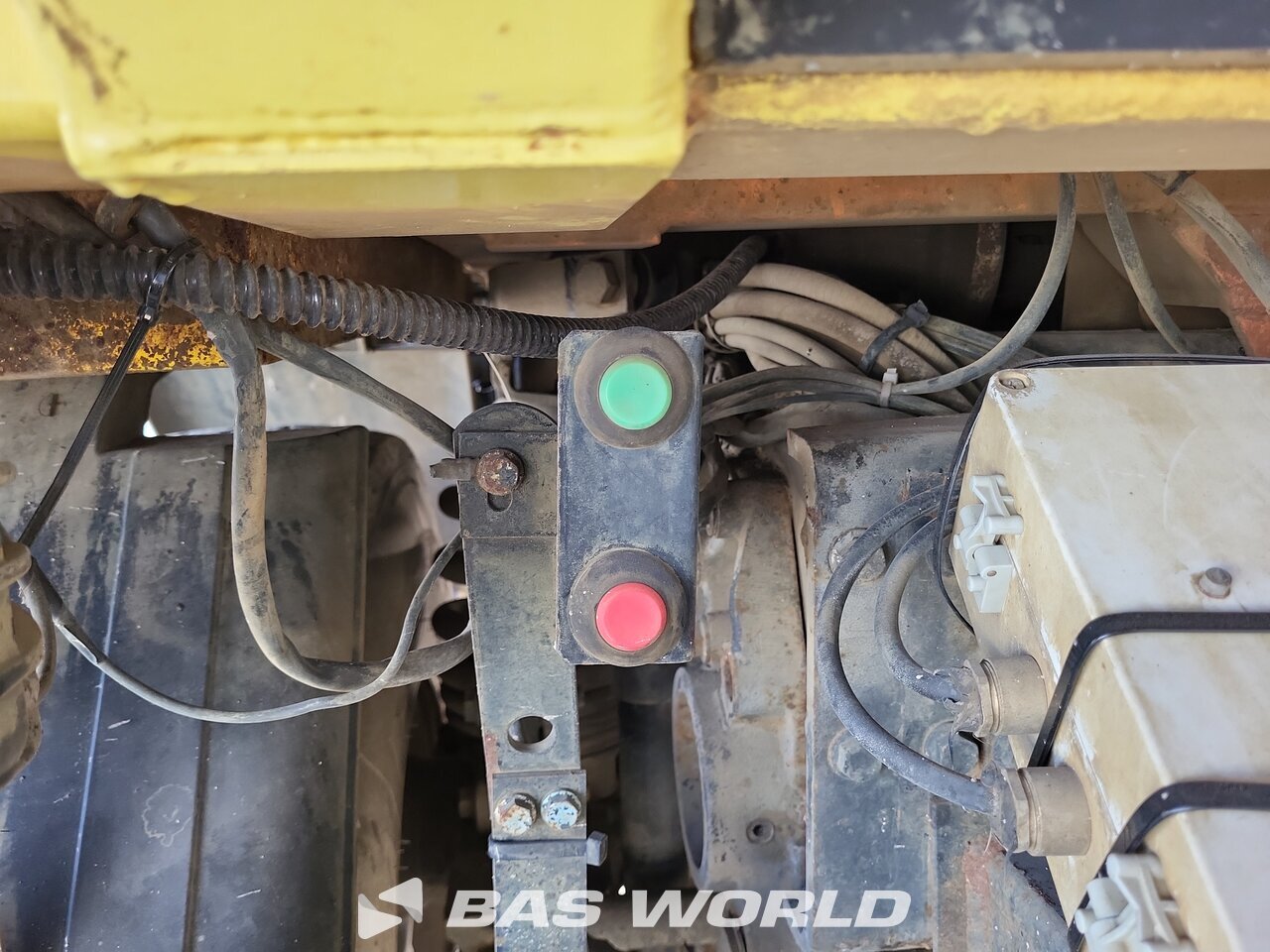 Other : Mercedes Unimog 1650 4X4 Assaloni camion aspirateur