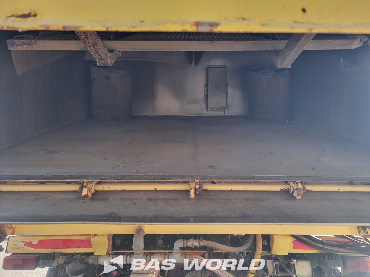Other : Mercedes Unimog 1650 4X4 Assaloni camion aspirateur
