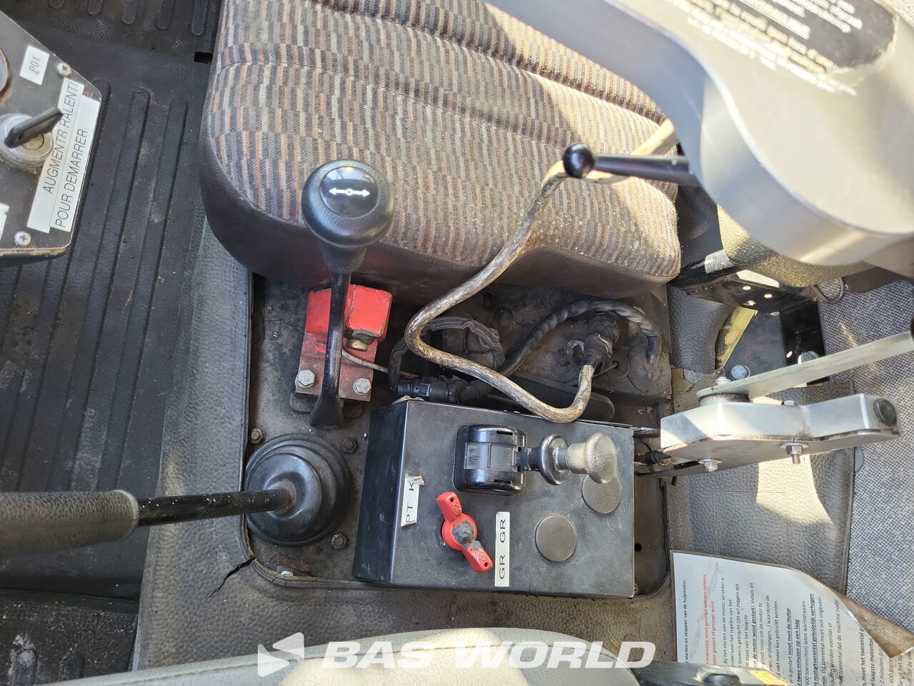 Other : Mercedes Unimog 1650 4X4 Assaloni camion aspirateur