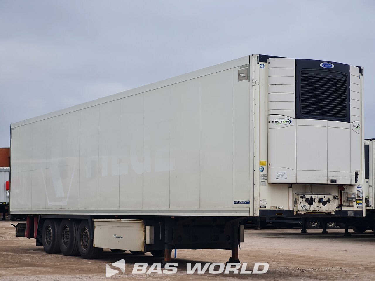 Other : Krone Carrier Vector 1550 Semi-remorque frigorifique