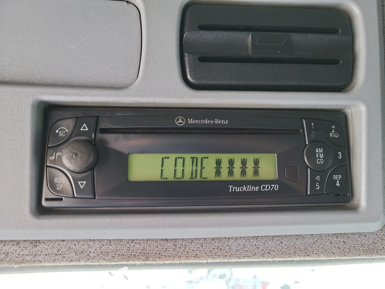 Other : Mercedes Axor 2536 6X2 Camion plateaux