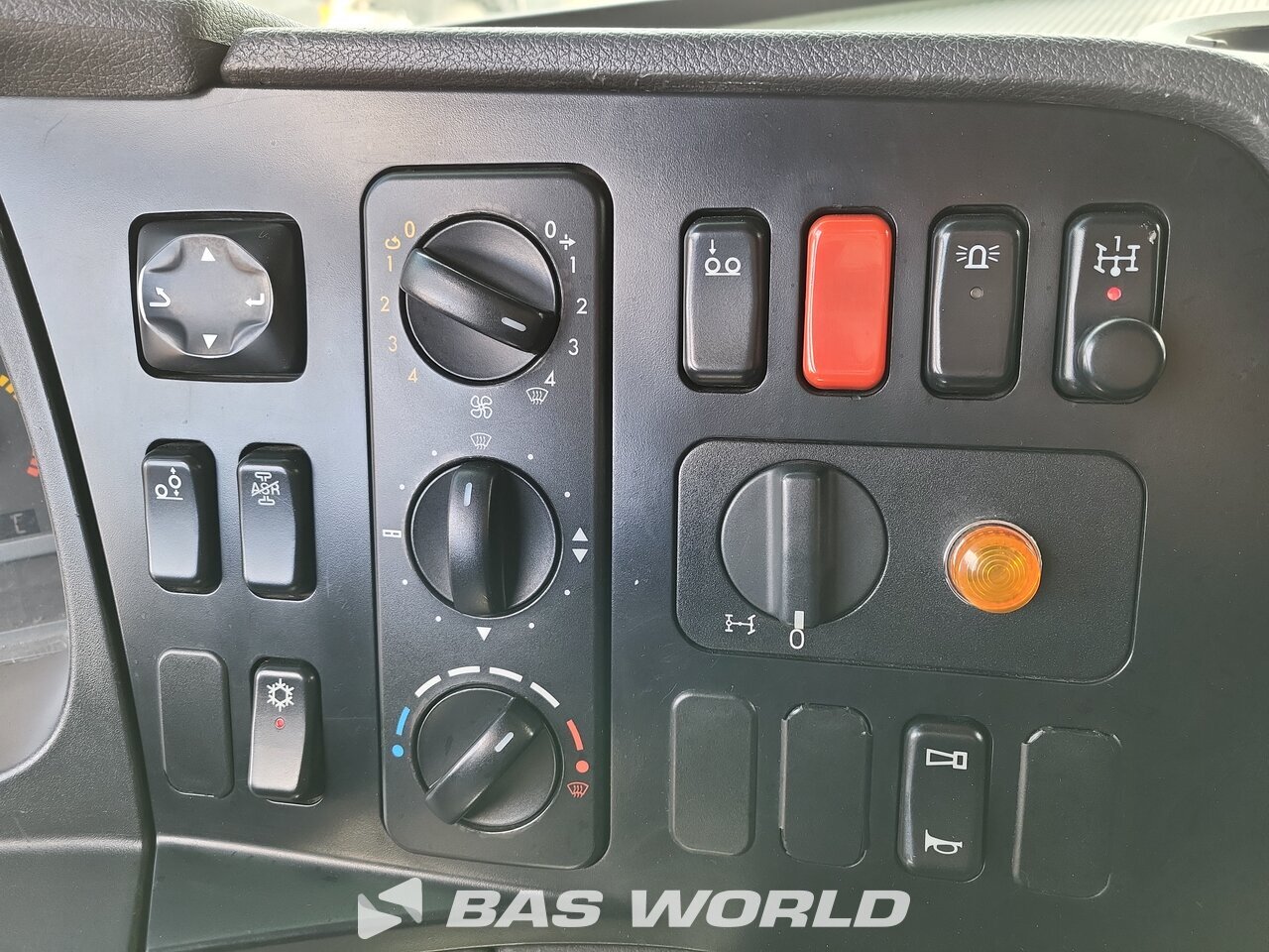 Other : Mercedes Axor 2536 6X2 Camion plateaux