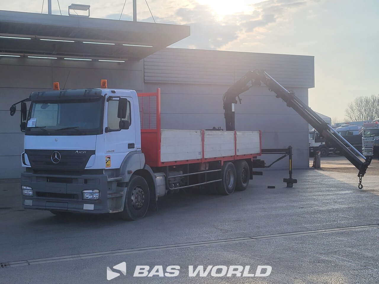 Other : Mercedes Axor 2536 6X2 Camion plateaux