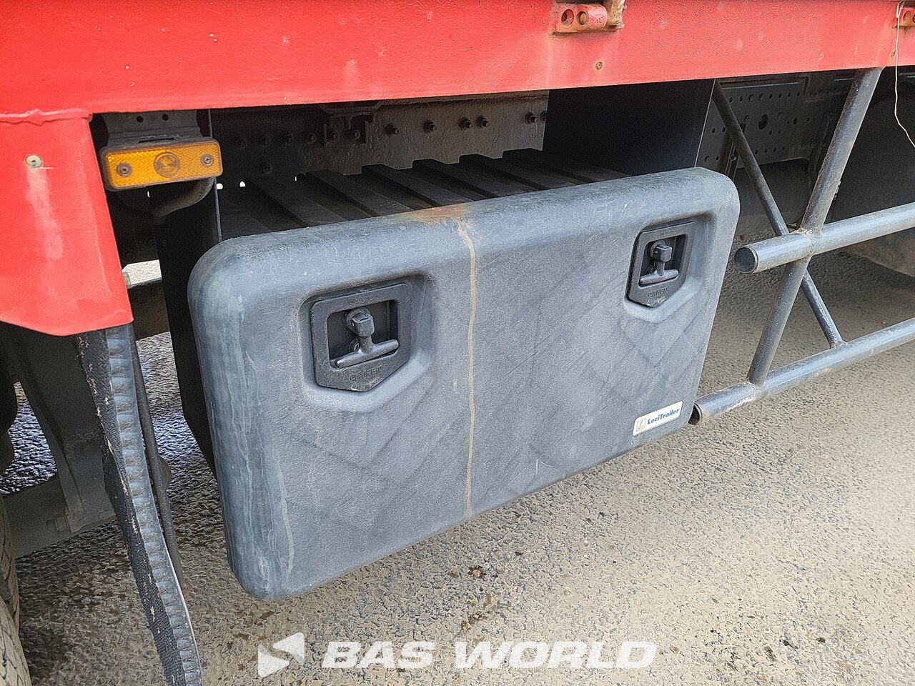 Other : Mercedes Axor 2536 6X2 Camion plateaux